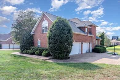 2803 Cale Ct, Franklin, TN 37064 - photo 4