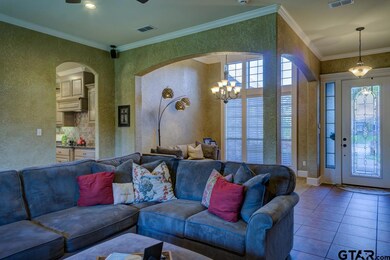 810 Marquette Ln, Tyler, TX 75703 - photo 6