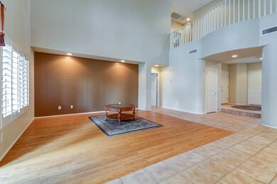 007_Living Room