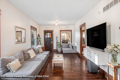 322 N Foster Ave, Lansing, MI 48912 - photo 5