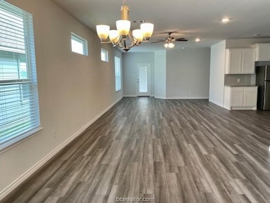 1312 McQueeny Dr, College Station, TX 77845 - photo 2