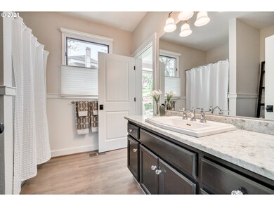 Bathroom, Continental