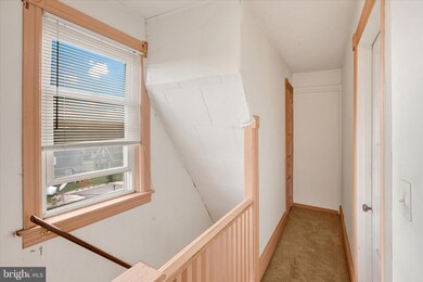 842 Radclyffe St, Bethlehem, PA 18017 - photo 6