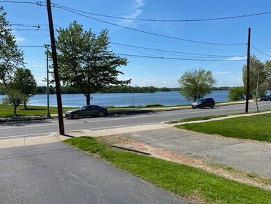 252 Main St unit 2, Wakefield, MA 01880 - photo 6