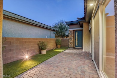 64 Reflection Cove Dr, Henderson, NV 89011 - photo 7