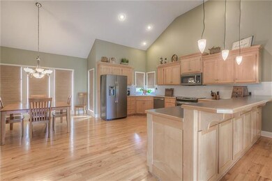 5423 Payne St, Shawnee, KS 66226 - photo 5