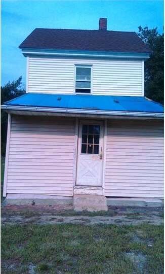 1333 Mount Holly Rd, Beverly, NJ 08010 - photo 2