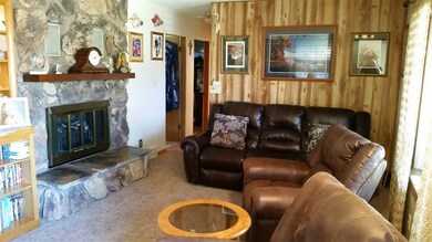 1252 Scott Ave, Waterloo, IA 50701 - photo 7