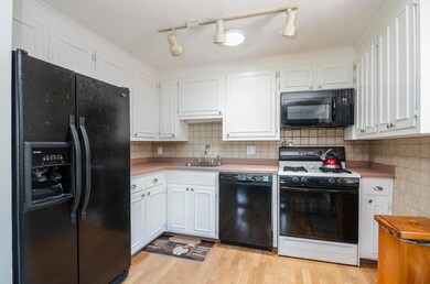 39 Spruce Dr, Pocasset, MA 02559 - photo 5