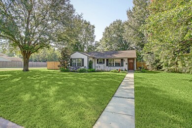 1803 Woodcrest Dr, Houston, TX 77018 - photo 3