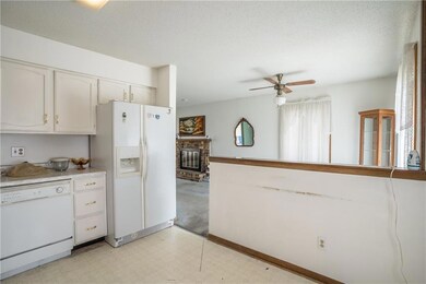 1707 E Lacona Ave, Des Moines, IA 50320 - photo 7