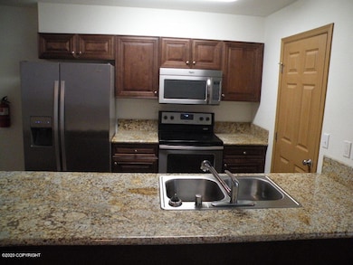3830 S Lansing Rd unit 10, Wasilla, AK 99654 - photo 6