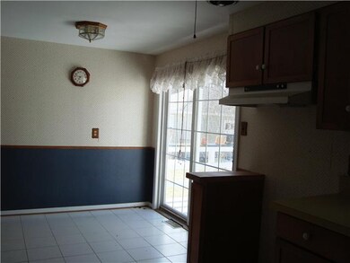 320 Drake Dr, North Tonawanda, NY 14120 - photo 7