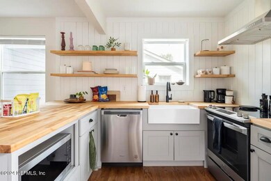 1421 Dakar St, Jacksonville, FL 32205 - photo 3