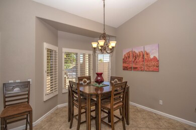 005_Dining (2)