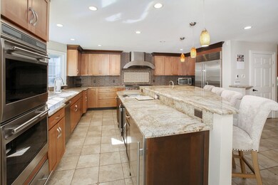 273 Rockland St, Hingham, MA 02043 - photo 4