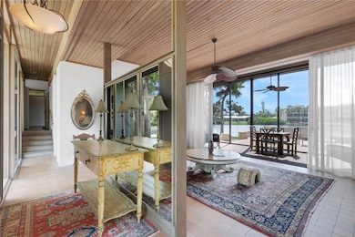 62 Sandy Hook Rd S, Sarasota, FL 34242 - photo 5