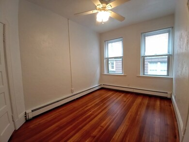 14 Hull St unit 2, Boston, MA 02113 - photo 5