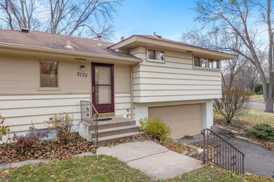 5133 Holiday Rd, Minnetonka, MN 55345 - photo 2