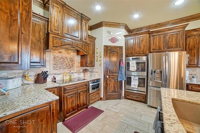 6701 Longbranch, Abilene, TX 79606 - photo 5