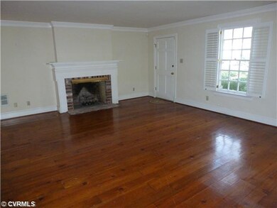 Living Room - Large Formal Living room with detail
