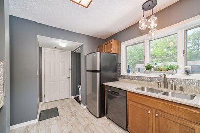 317 5th Ave unit 8, Manistee, MI 49660 - photo 6