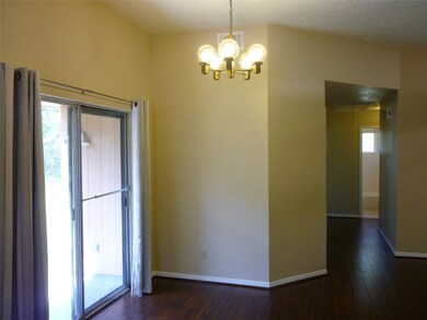 16126 Springbank Dr, Houston, TX 77095 - photo 5