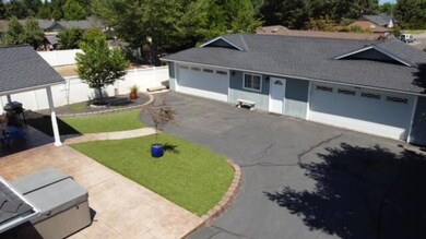 2739 Juanita Ave, Medford, OR 97504 - photo 5