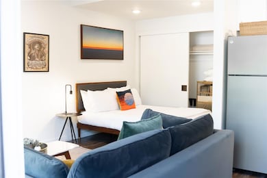 49 Navasota St unit 102, Austin, TX 78702 - photo 3