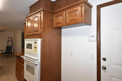 1501 N Westminster Rd, Guthrie, OK 73044 - photo 5