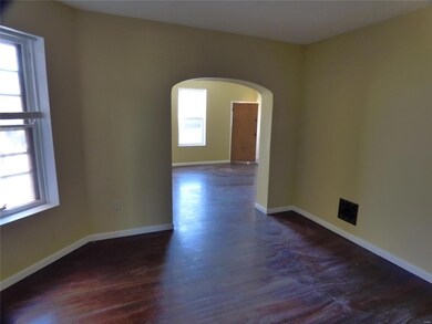 4531 Harris Ave, Saint Louis, MO 63115 - photo 4