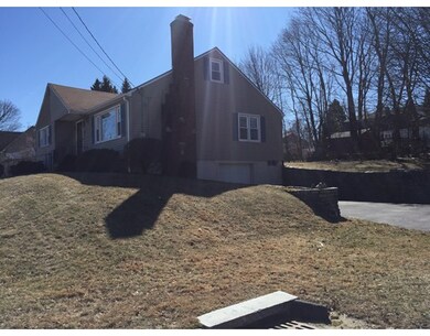 136 Uncatena Ave, Worcester, MA 01606 - photo 3