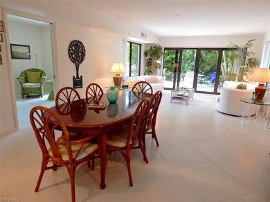10th Ave S Naples - dining - living