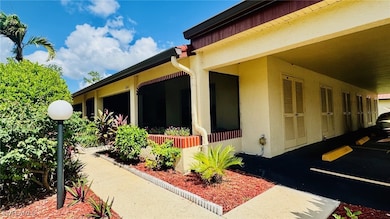 2024 Pine Isle Ln unit 2024, Naples, FL 34112 - photo 3