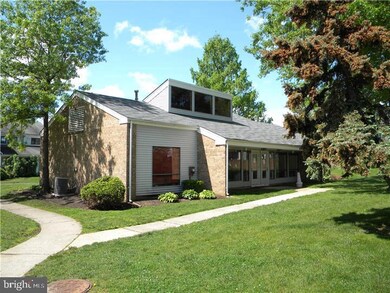 7 J Dennison Dr unit J, East Windsor, NJ 08520 - photo 6