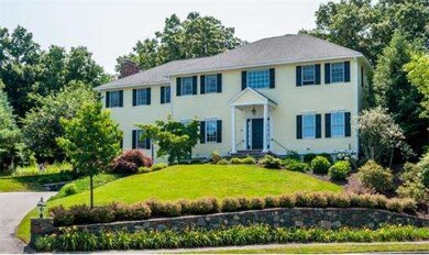 48 Zachary Ln, Reading, MA 01867 - photo 2