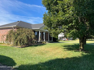 319 Forest Ridge Dr, Mount Washington, KY 40047 - photo 6