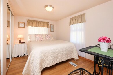 711 N Overlook Dr (mls)-5