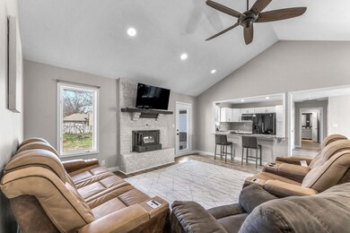 907 Huckleberry Ct, Nixa, MO 65714 - photo 5