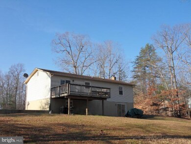 26572 Yowaiski Mill Rd, Mechanicsville, MD 20659 - photo 6