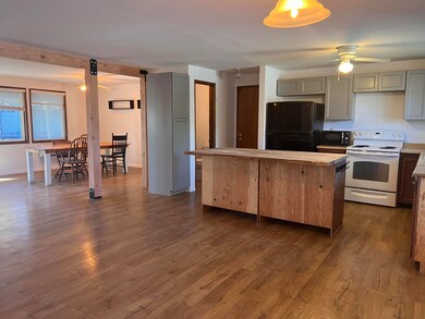 1012 SW Black Butte Blvd, Redmond, OR 97756 - photo 6