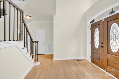 11201 Tavernay Pkwy unit 8, Charlotte, NC 28262 - photo 7