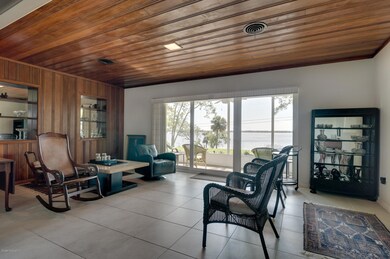 871 N Indian River Dr, Cocoa, FL 32922 - photo 7