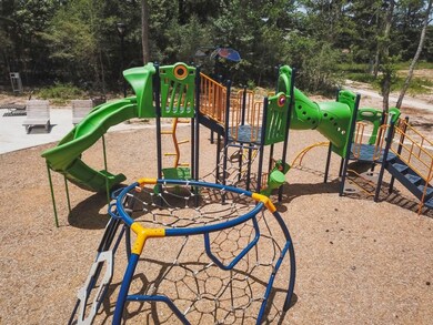 452 Jewett Meadow Dr, Magnolia, TX 77354 - photo 5