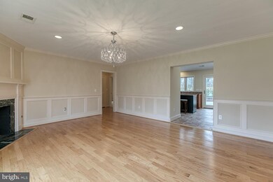 6610 Van Winkle Dr, Falls Church, VA 22044 - photo 6