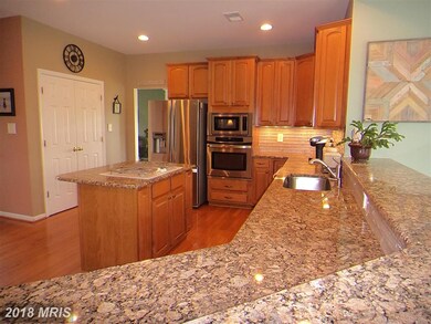 632 Shannon Dr N, Greencastle, PA 17225 - photo 5