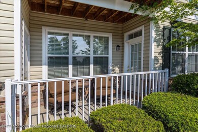 03-713MillPondWay_003