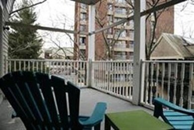 15 Trowbridge St unit 12, Cambridge, MA 02138 - photo 2