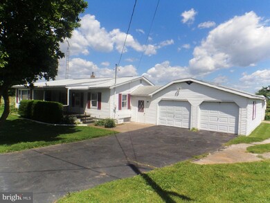 85 Mason Dixon Rd, Greencastle, PA 17225 - photo 3