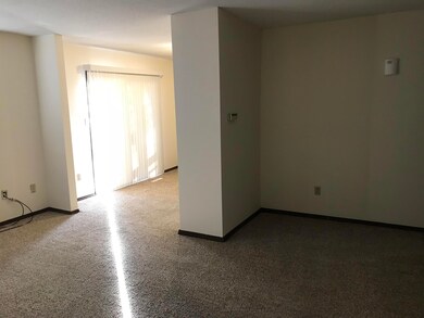 2012 Juniper Dr unit A, Columbia, MO 65201 - photo 2